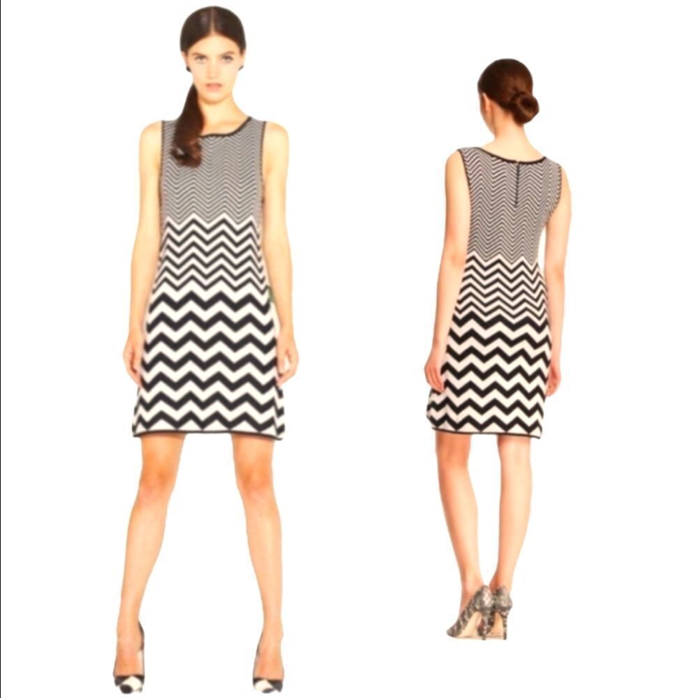 Alice + Olivia Vix Chevron Zig Zag Knit Mini Sweater Dress US S